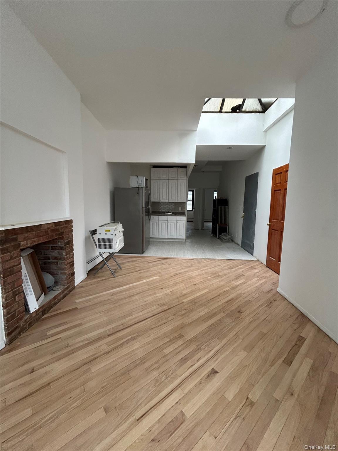 Apartment Ninth Manhattan, NY 10036, MLS-967874-6