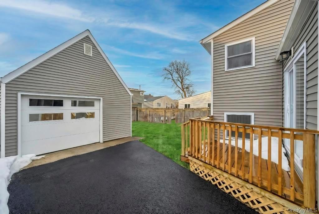 Single Family Halycon  Suffolk County, NY 11757, MLS-967879-22