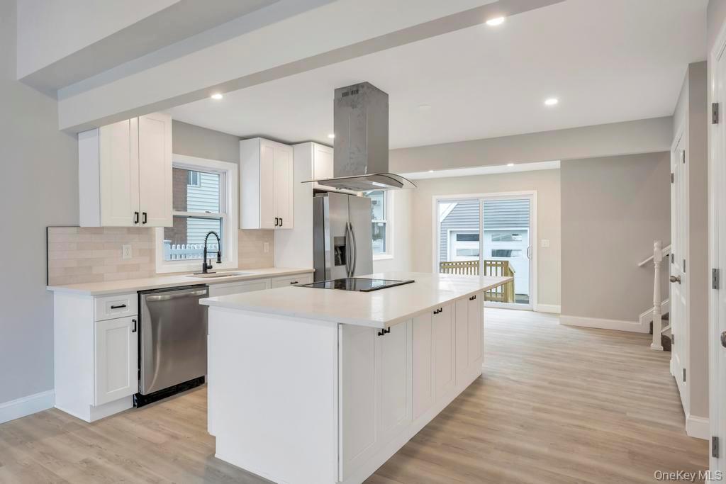 Single Family Halycon  Suffolk County, NY 11757, MLS-967879-7