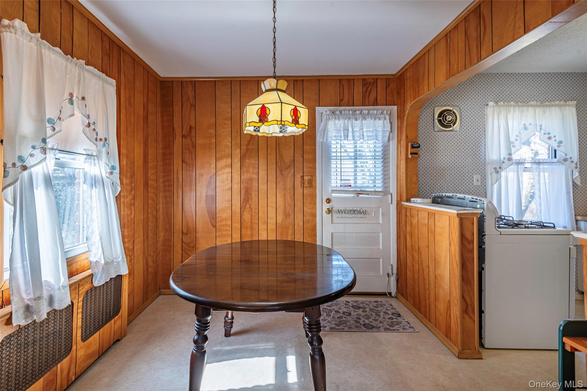 Single Family 250th  Queens, NY 11426, MLS-967886-10