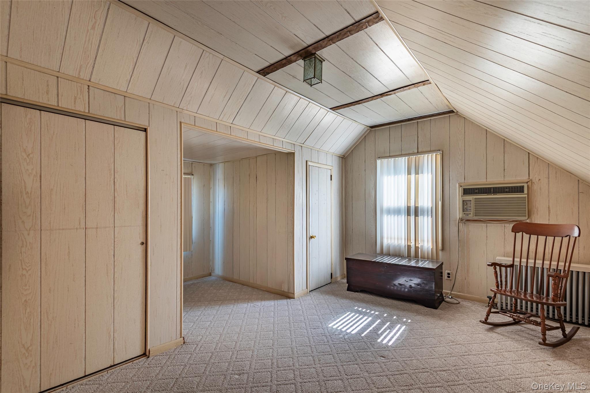 Single Family 250th  Queens, NY 11426, MLS-967886-21