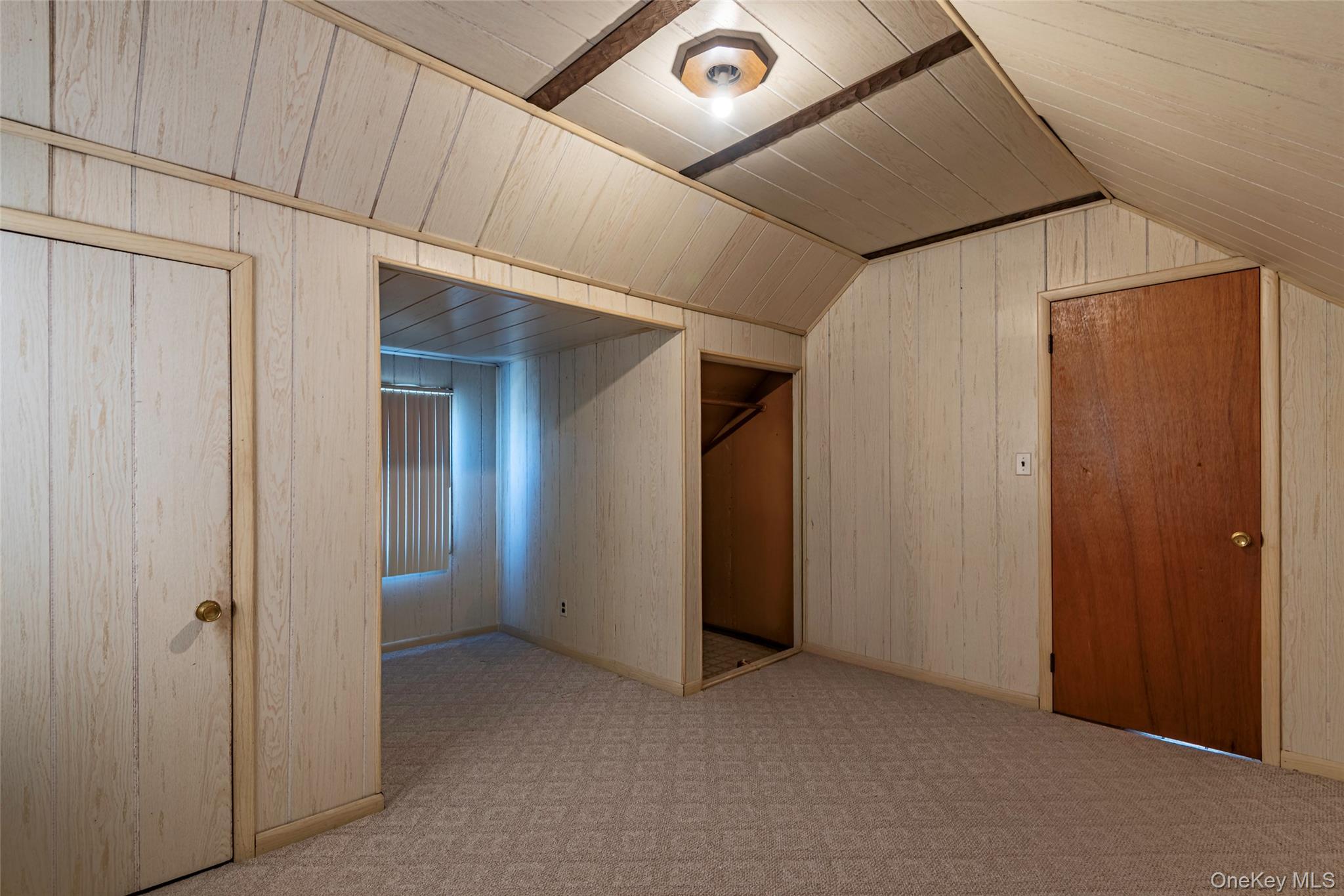 Single Family 250th  Queens, NY 11426, MLS-967886-24