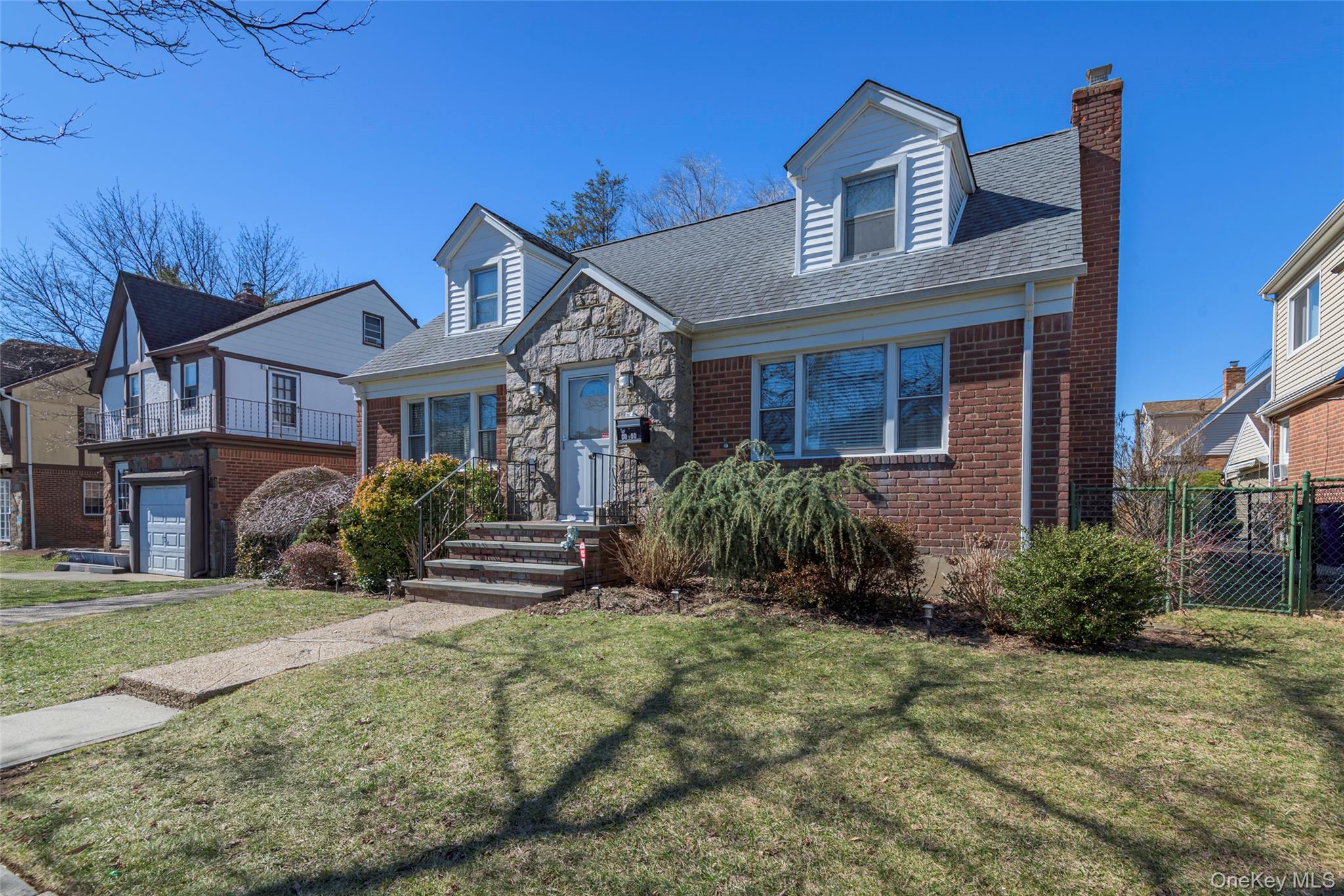 Single Family 250th  Queens, NY 11426, MLS-967886-3