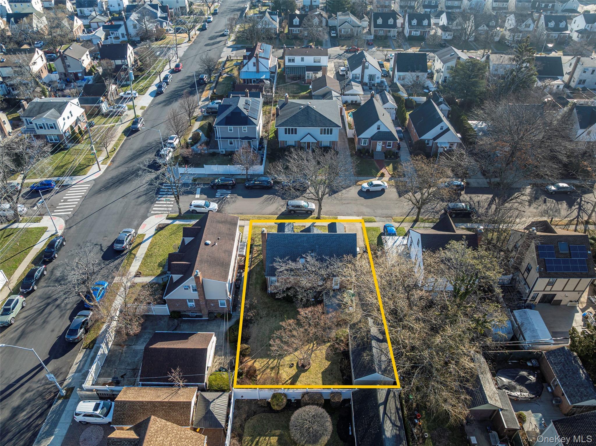 Single Family 250th  Queens, NY 11426, MLS-967886-39