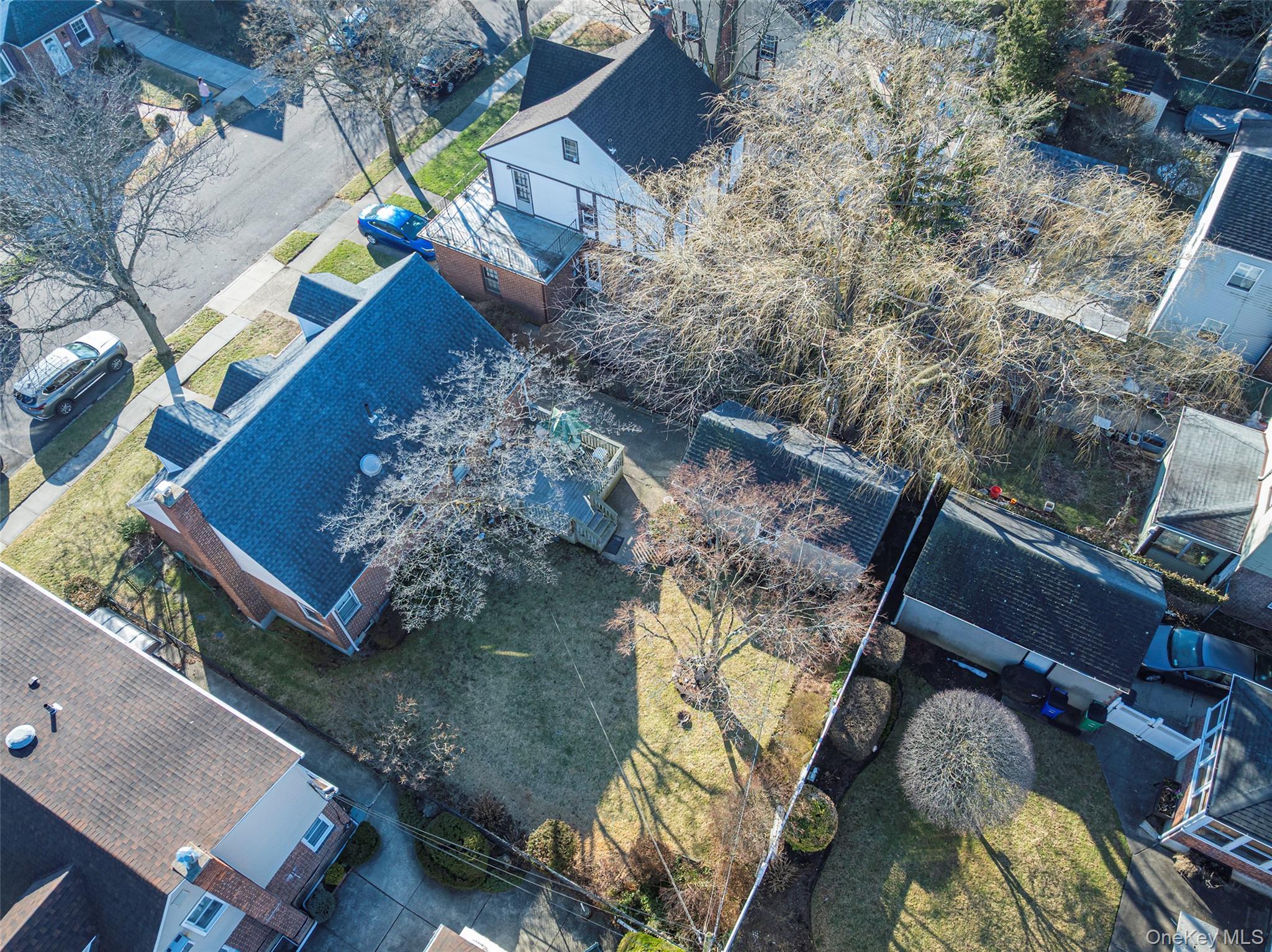 Single Family 250th  Queens, NY 11426, MLS-967886-44