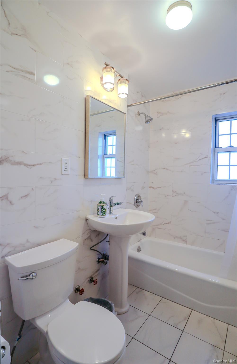 Coop 73  Queens, NY 11364, MLS-967902-13