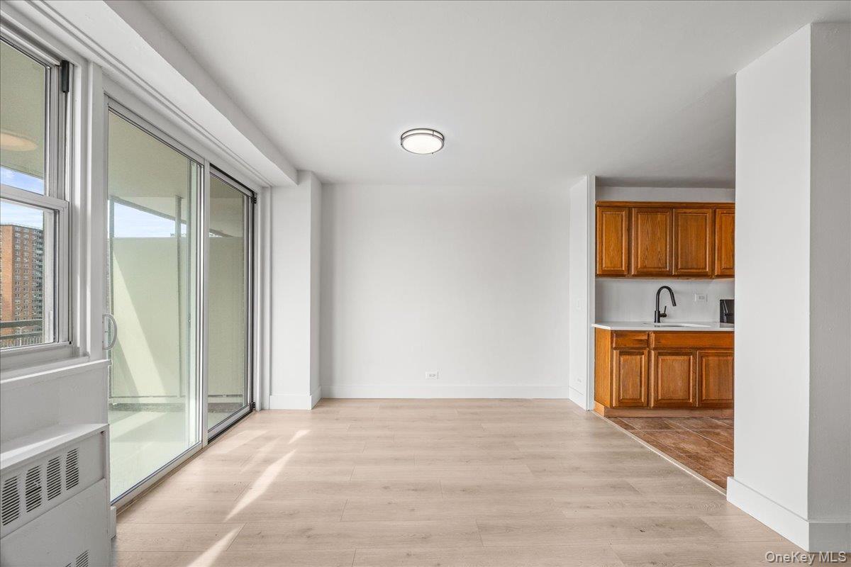 Coop Morrison  Bronx, NY 10473, MLS-967904-14