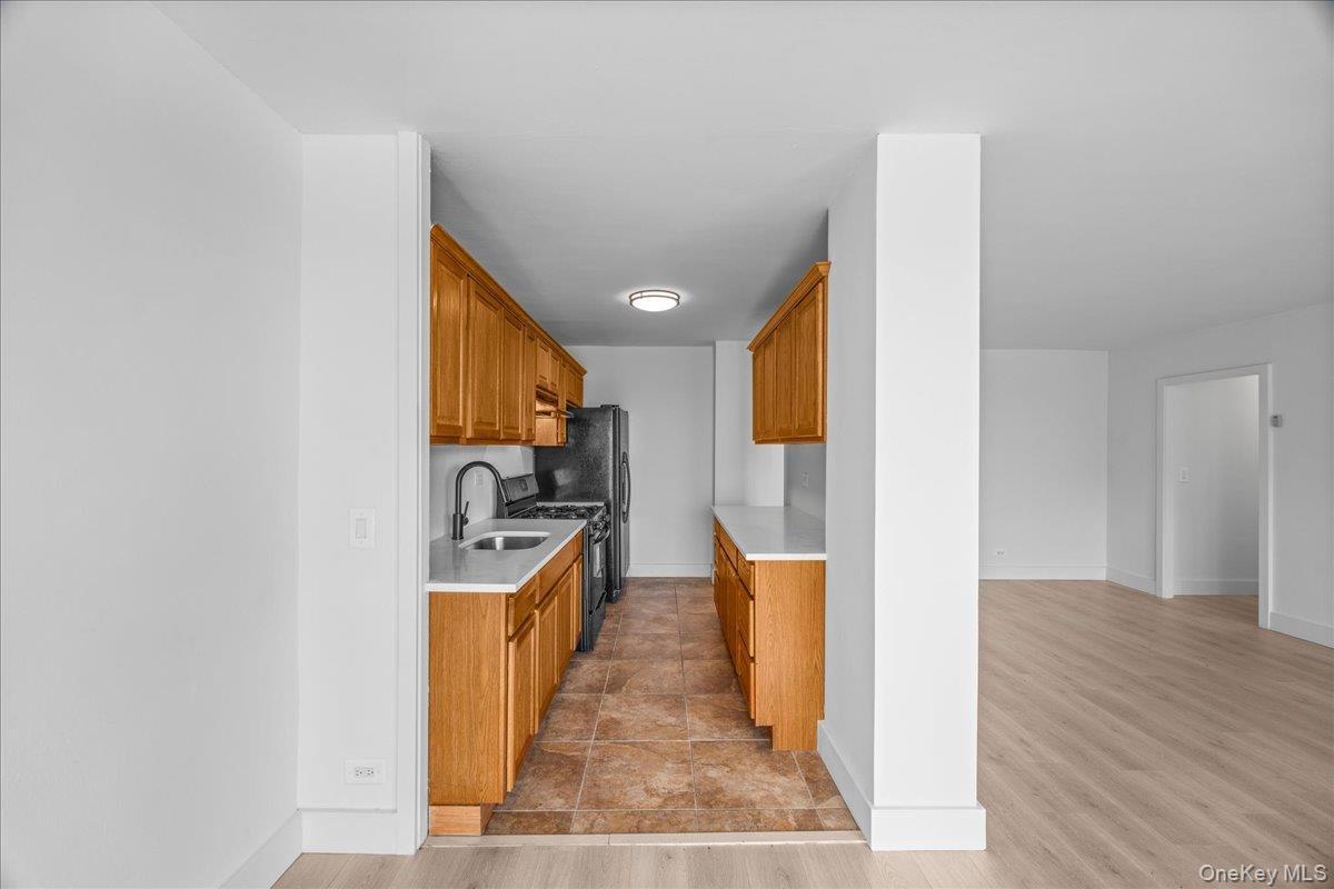 Coop Morrison  Bronx, NY 10473, MLS-967904-16