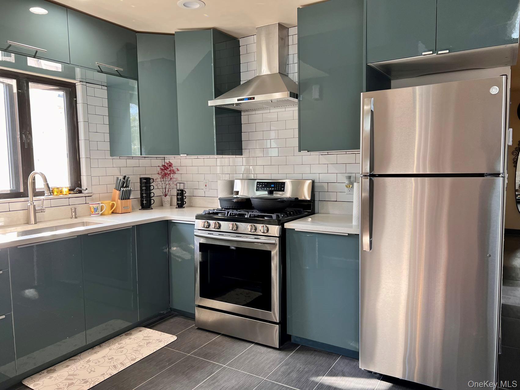 Single Family Ash Queens, NY 11355, MLS-967906-15