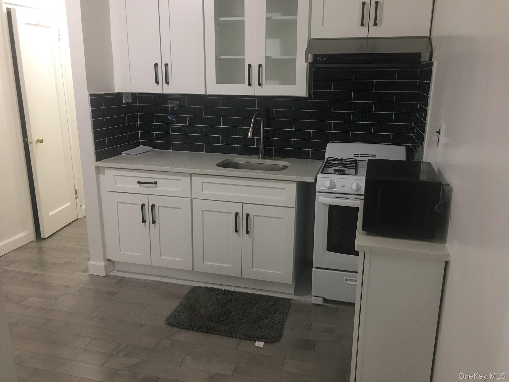 Condo 35th  Queens, NY 11372, MLS-967923-18