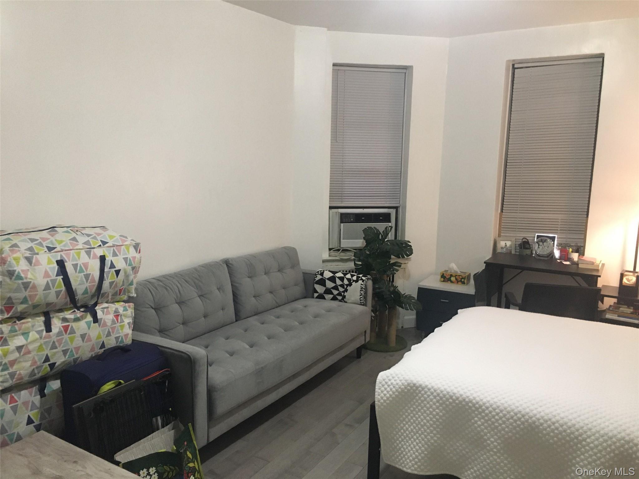 Condo 35th  Queens, NY 11372, MLS-967923-7