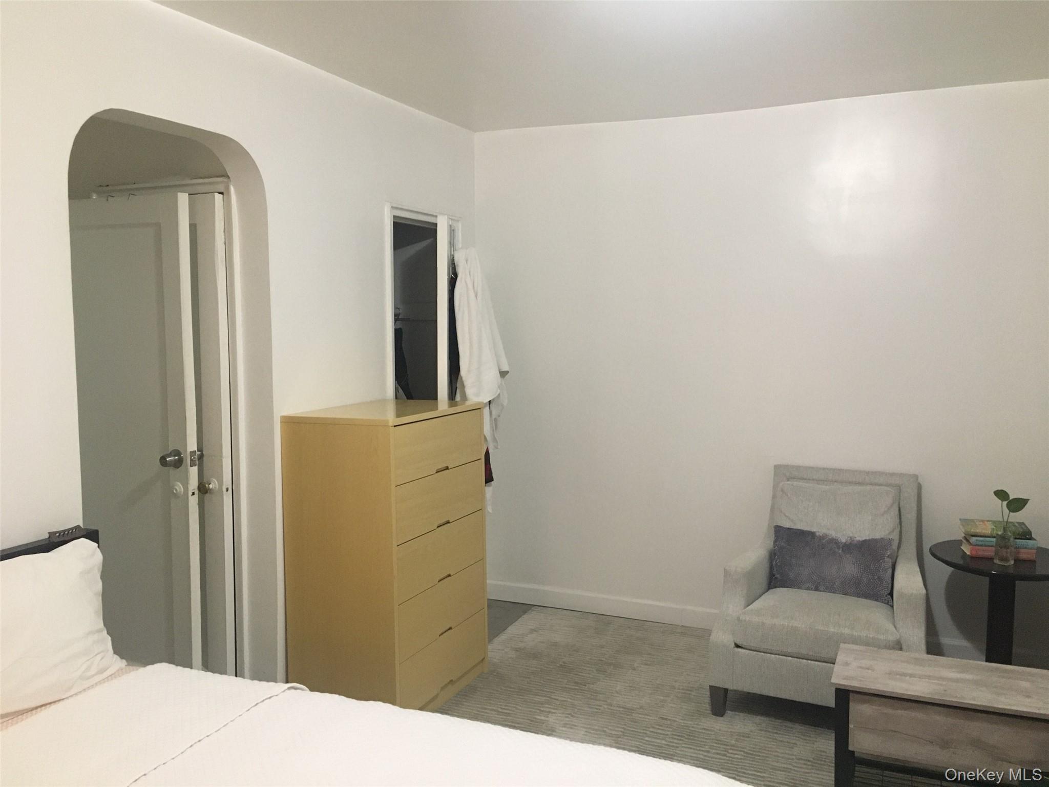 Condo 35th  Queens, NY 11372, MLS-967923-8