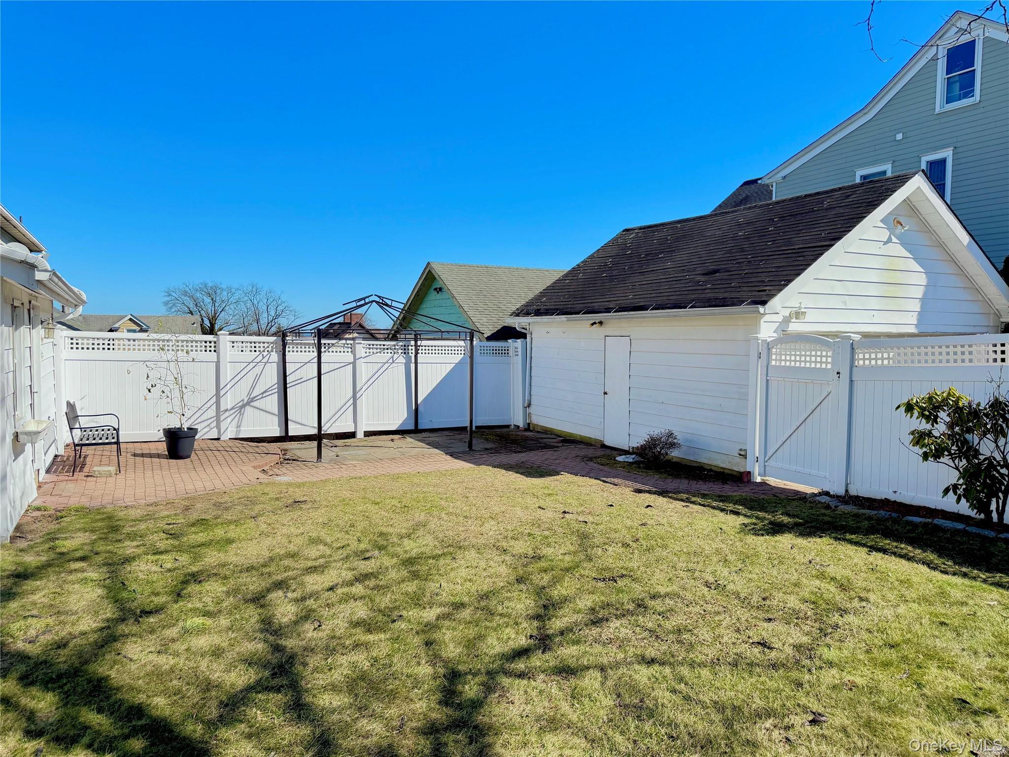 Single Family Irenhyl  Westchester County, NY 10573, MLS-967928-17