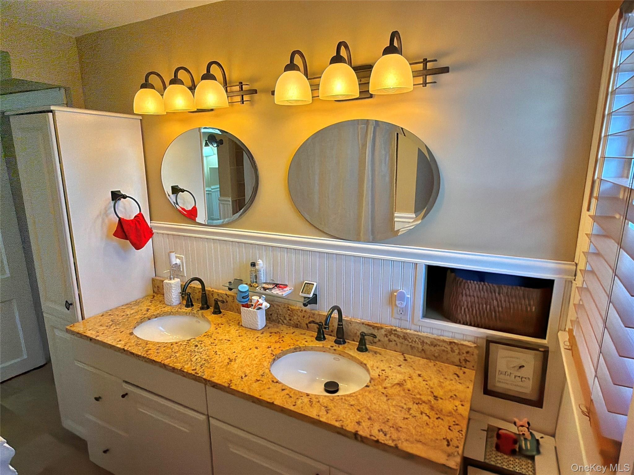 Single Family Irenhyl  Westchester County, NY 10573, MLS-967928-7