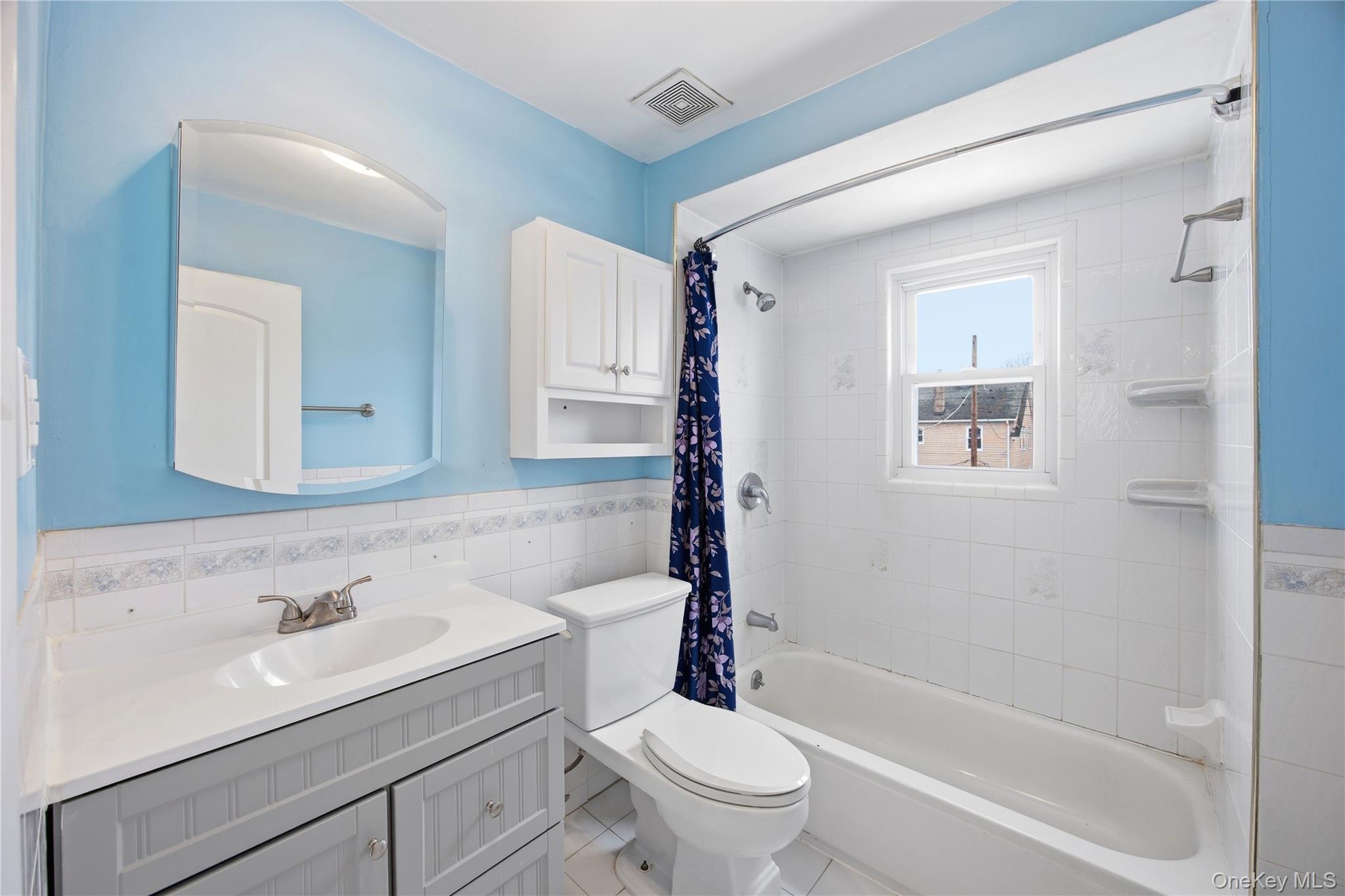 Single Family 215th  Queens, NY 11428, MLS-967931-17