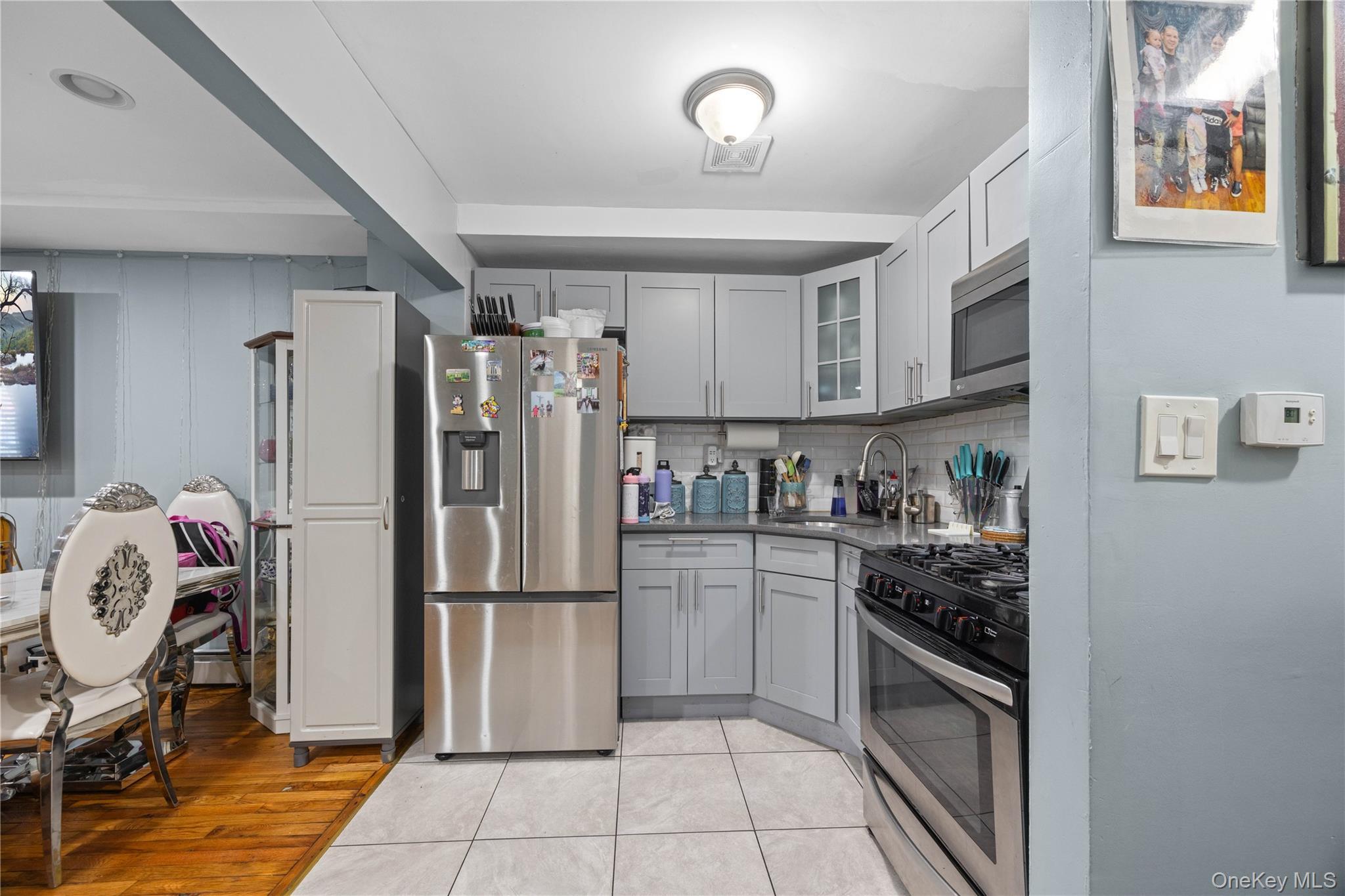 Single Family Decatur Bronx, NY 10458, MLS-967938-13