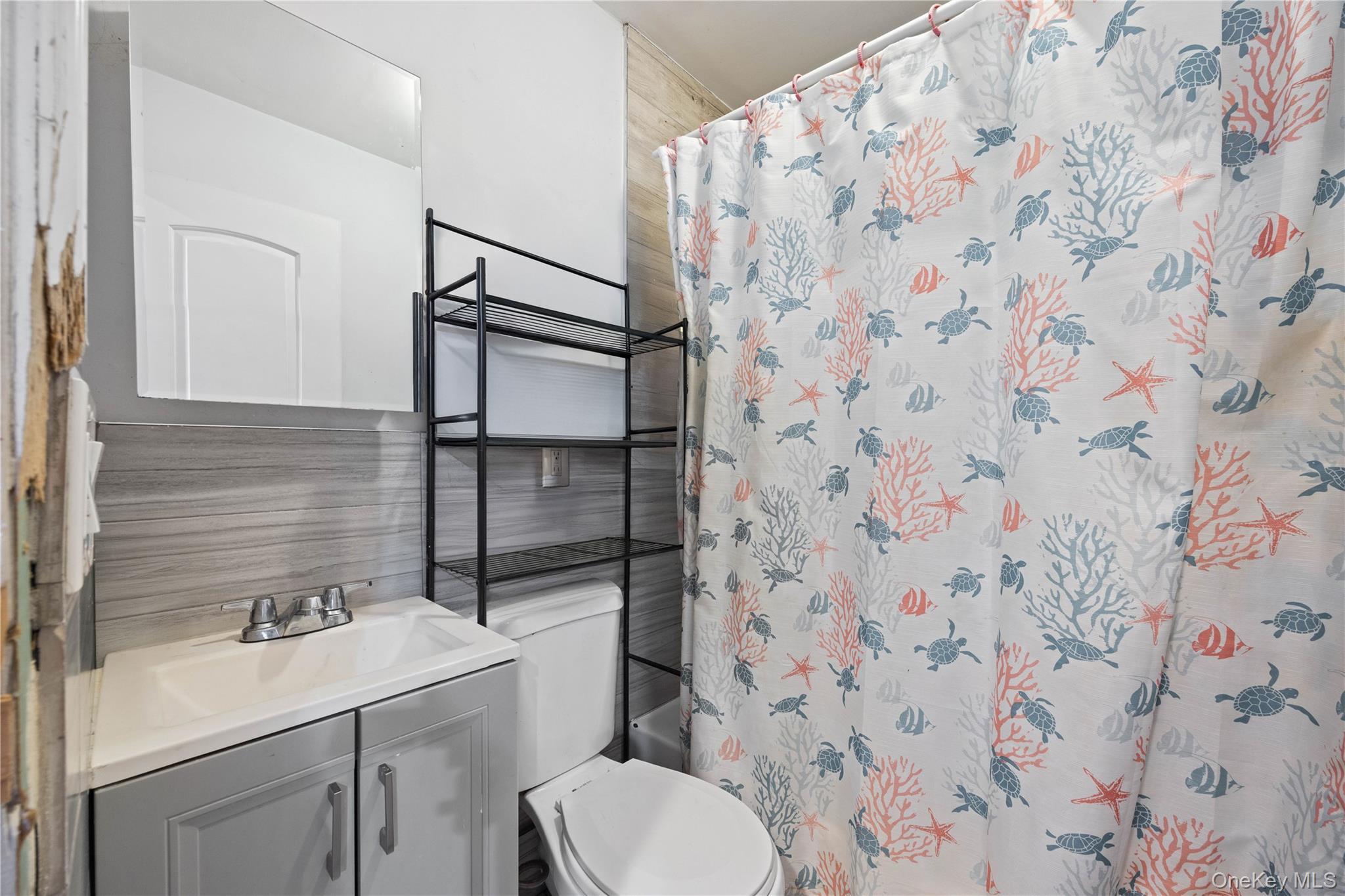 Single Family Decatur Bronx, NY 10458, MLS-967938-8