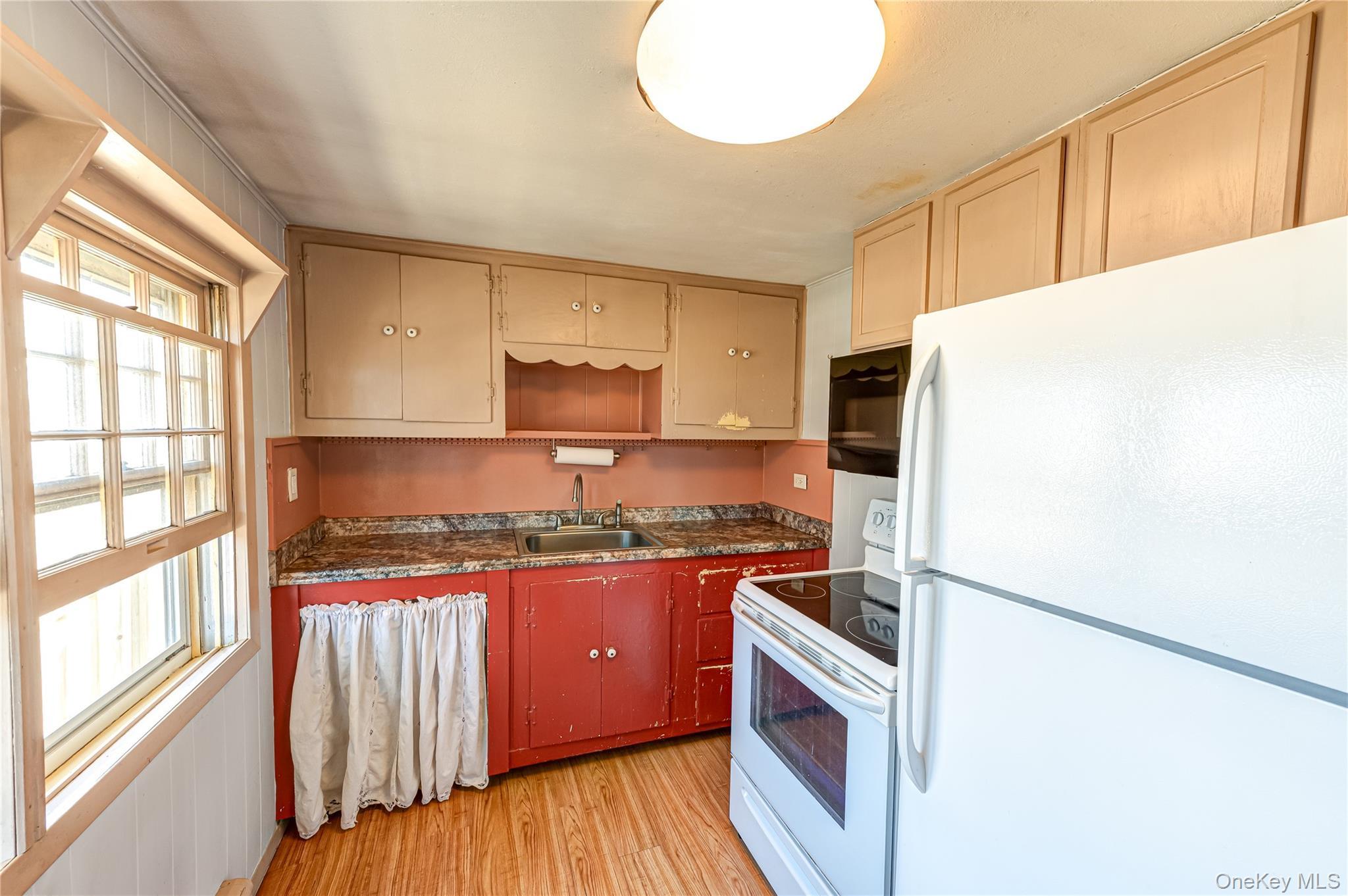 Single Family Herod Point  Suffolk County, NY 11792, MLS-967940-18