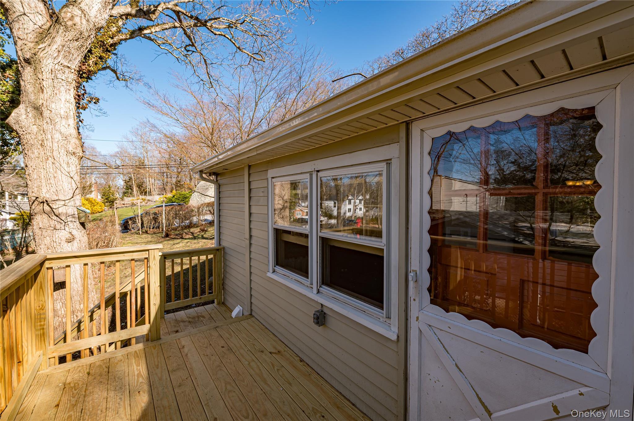 Single Family Herod Point  Suffolk County, NY 11792, MLS-967940-6