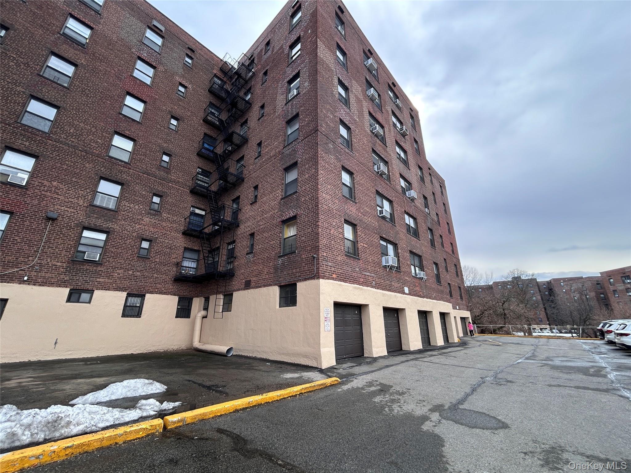 Coop Union  Queens, NY 11354, MLS-967954-11