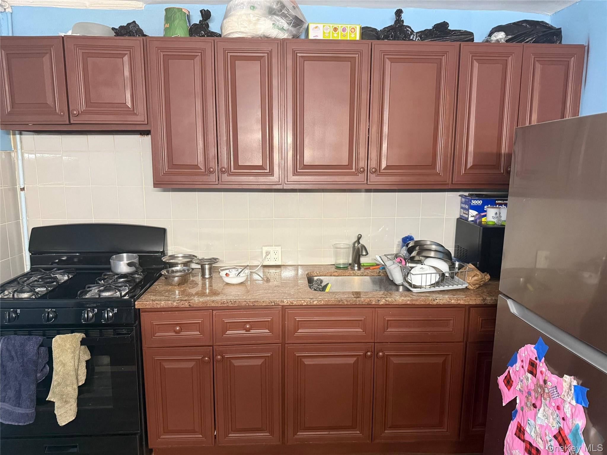 Single Family 71st  Queens, NY 11377, MLS-967960-2