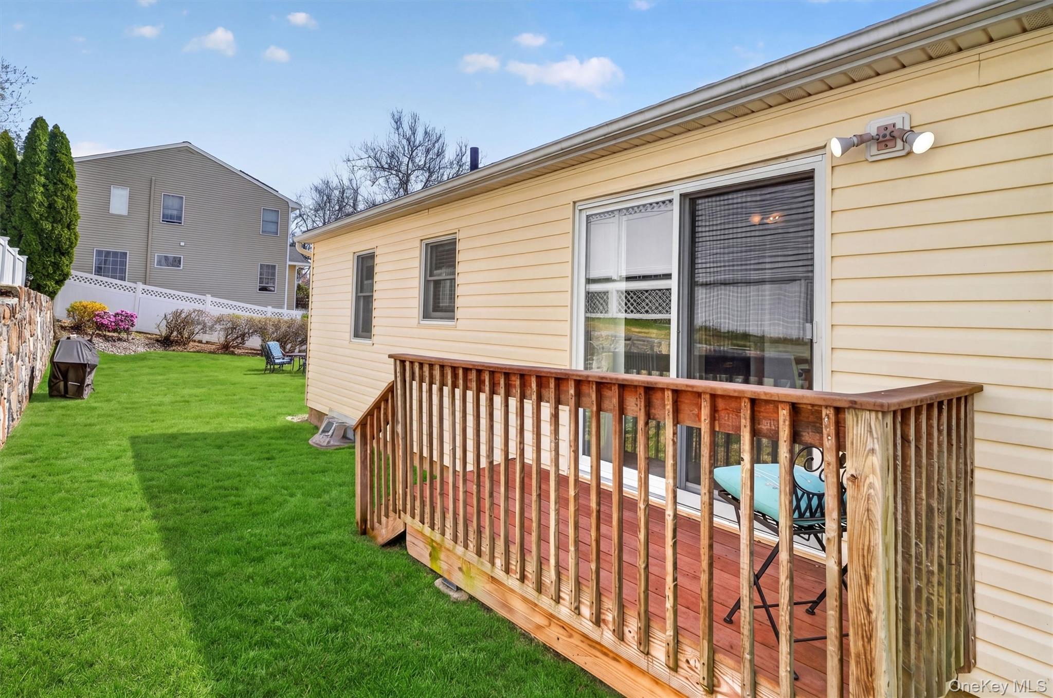 Single Family Thompson  Westchester County, NY 10520, MLS-967972-36