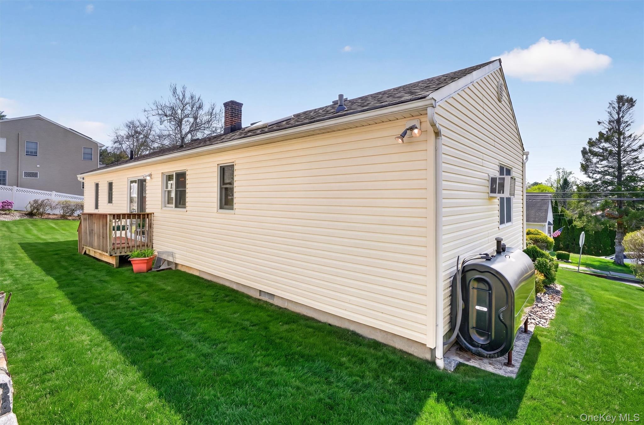 Single Family Thompson  Westchester County, NY 10520, MLS-967972-38