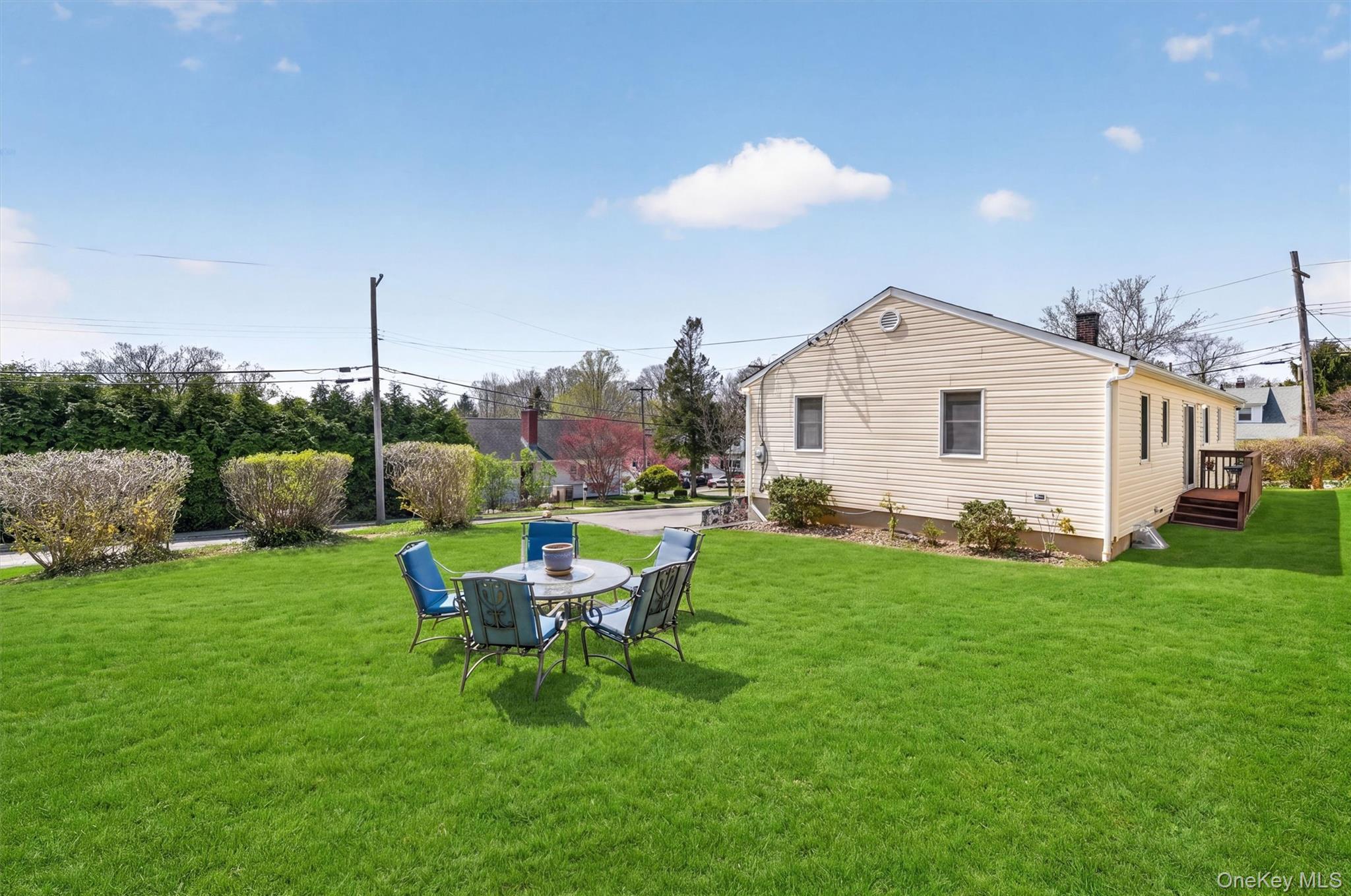 Single Family Thompson  Westchester County, NY 10520, MLS-967972-40