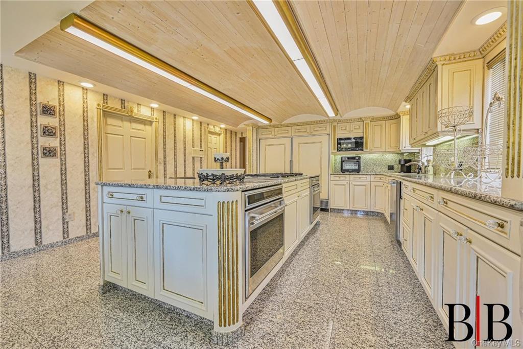 Single Family 74th Brooklyn, NY 11234, MLS-967983-16