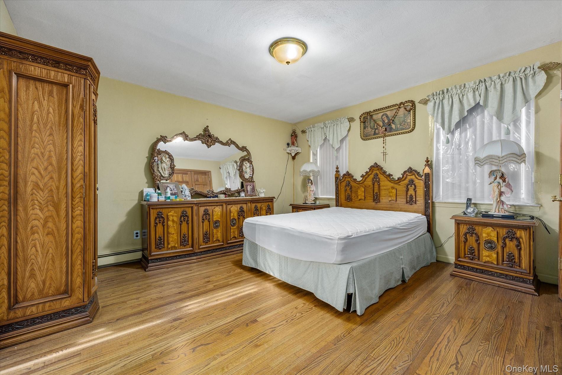 Single Family 42nd  Queens, NY 11103, MLS-968007-10