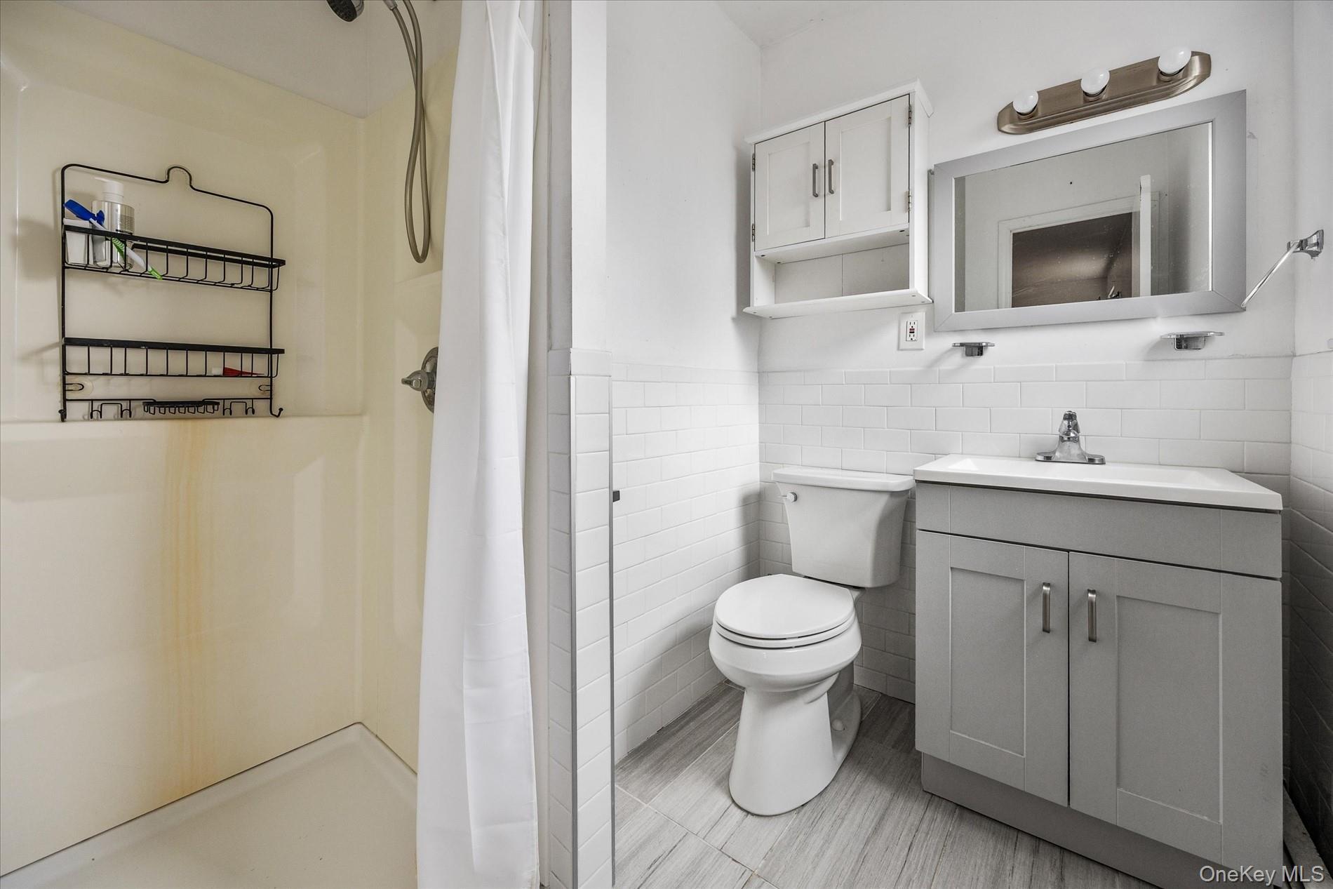 Single Family 42nd  Queens, NY 11103, MLS-968007-16