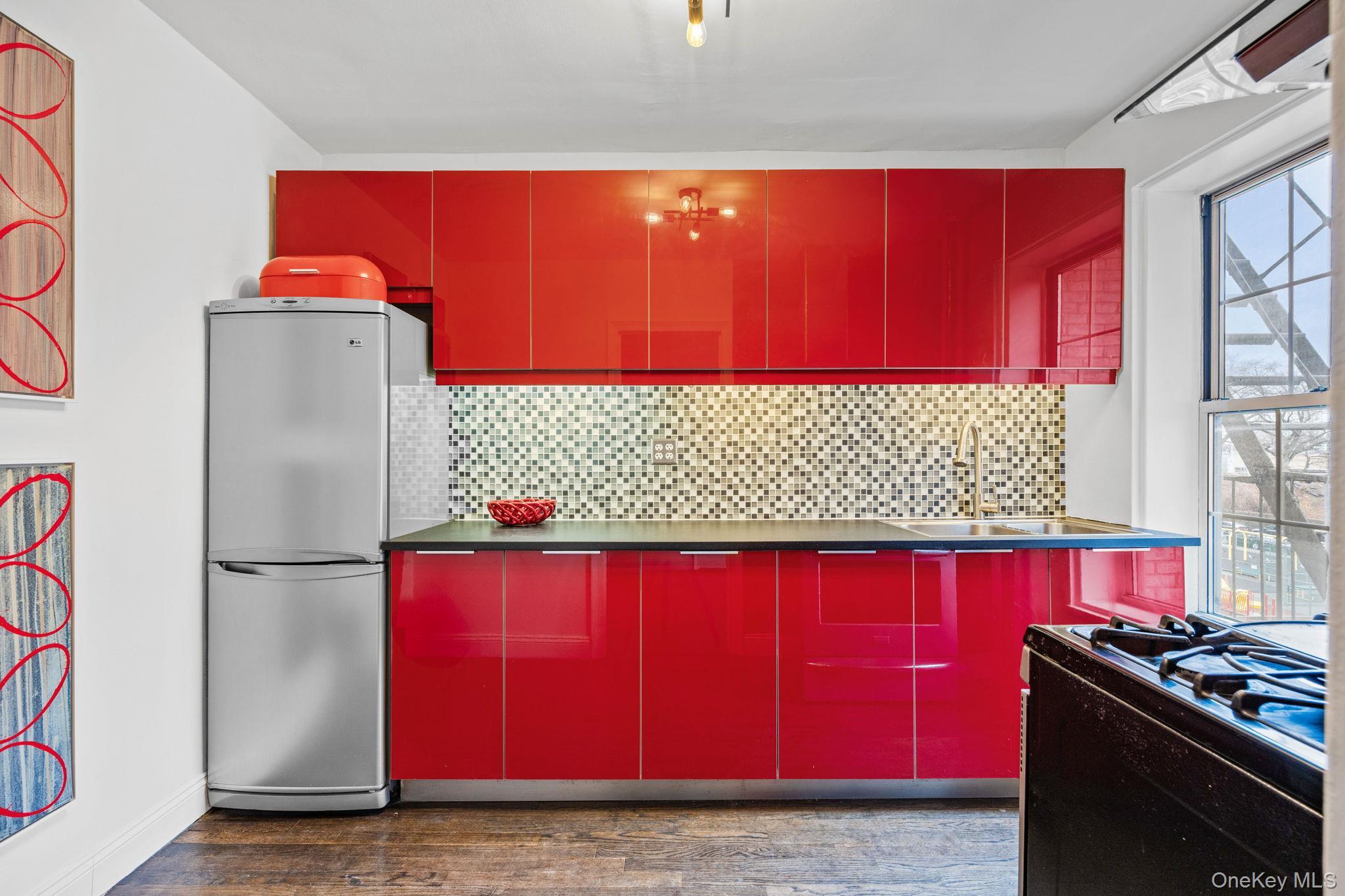 Coop 31st  Queens, NY 11377, MLS-968011-6