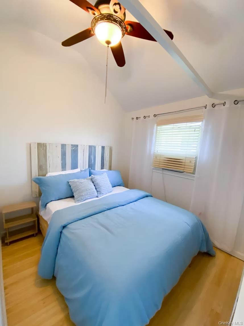 Single Family Cottage Walk Suffolk County, NY 11770, MLS-968013-10