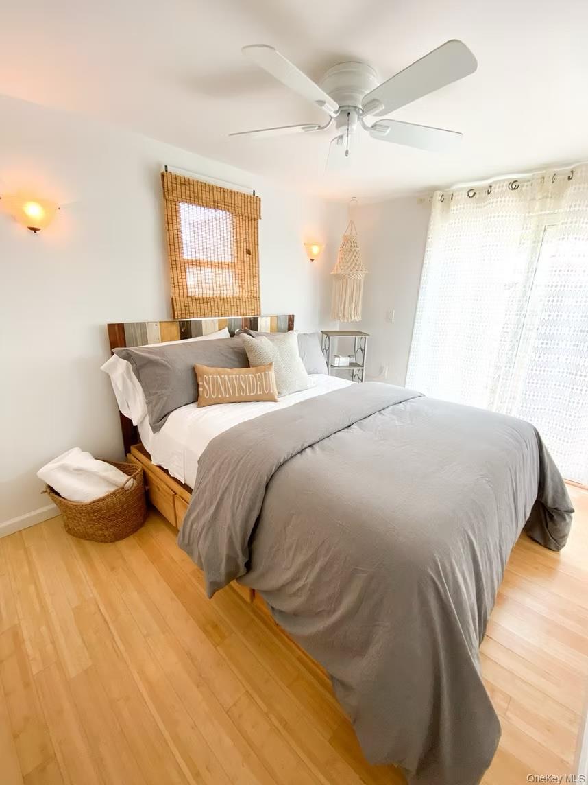 Single Family Cottage Walk Suffolk County, NY 11770, MLS-968013-9