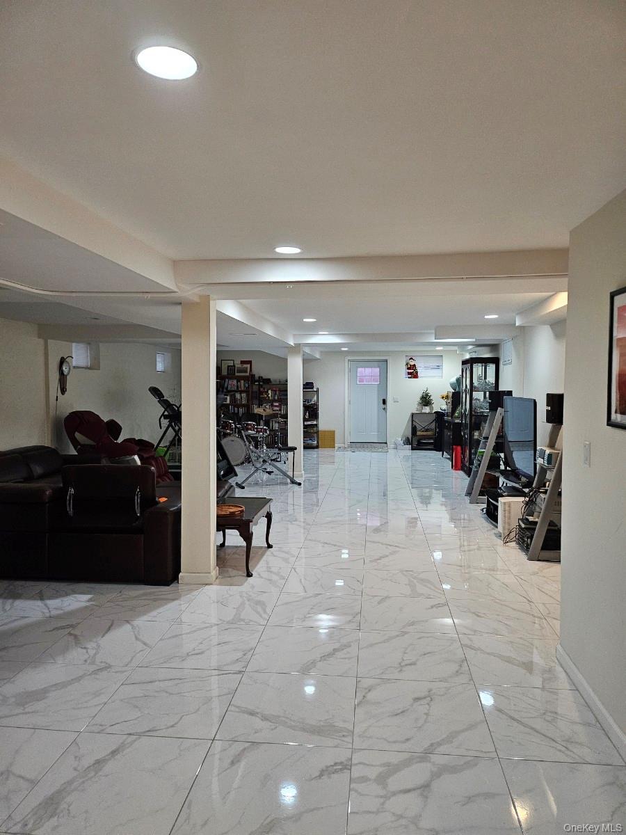 Single Family 249th  Queens, NY 11363, MLS-968033-11