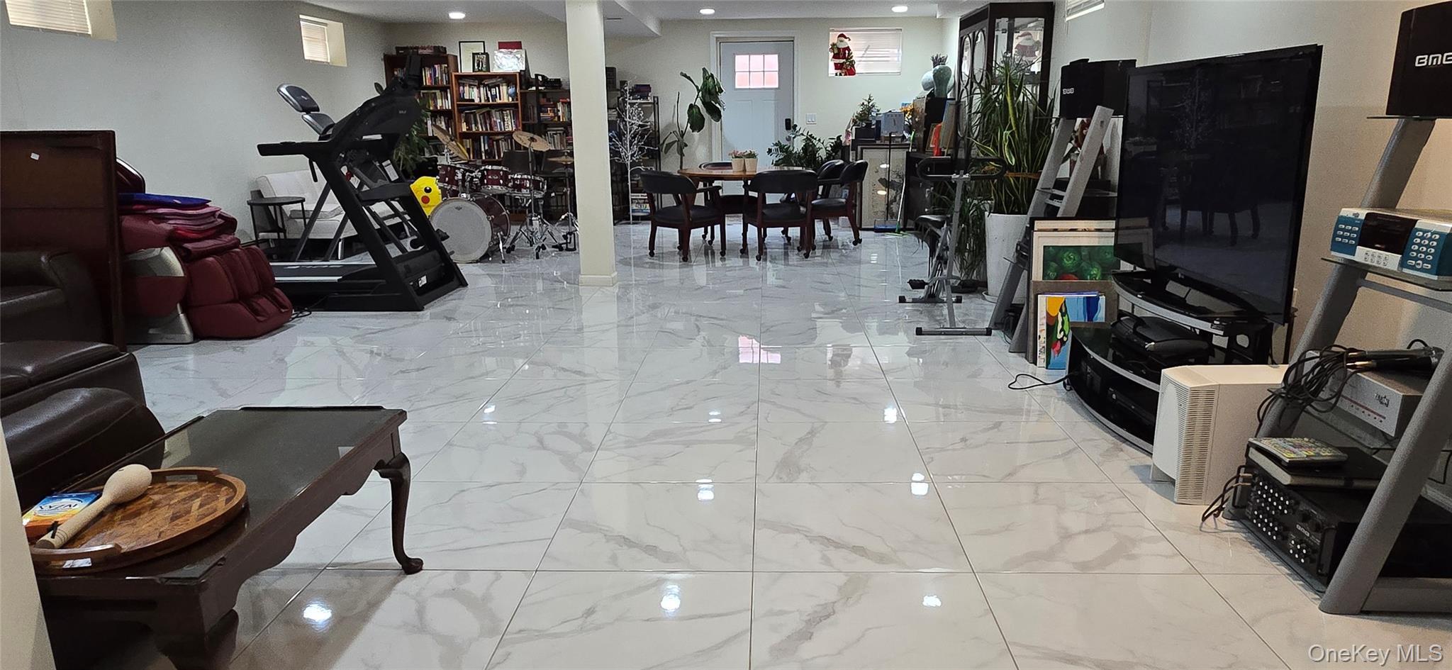 Single Family 249th  Queens, NY 11363, MLS-968033-21