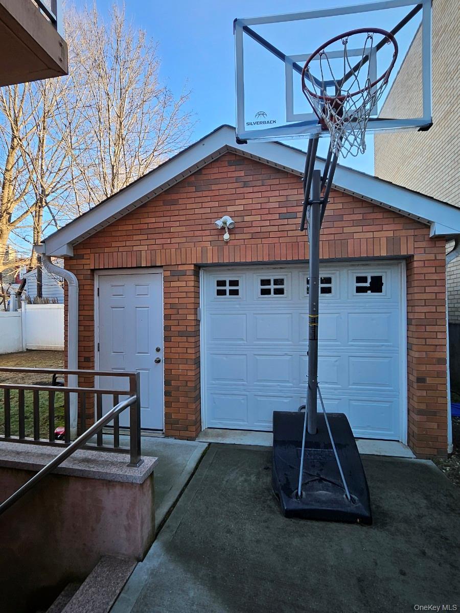 Single Family 249th  Queens, NY 11363, MLS-968033-6