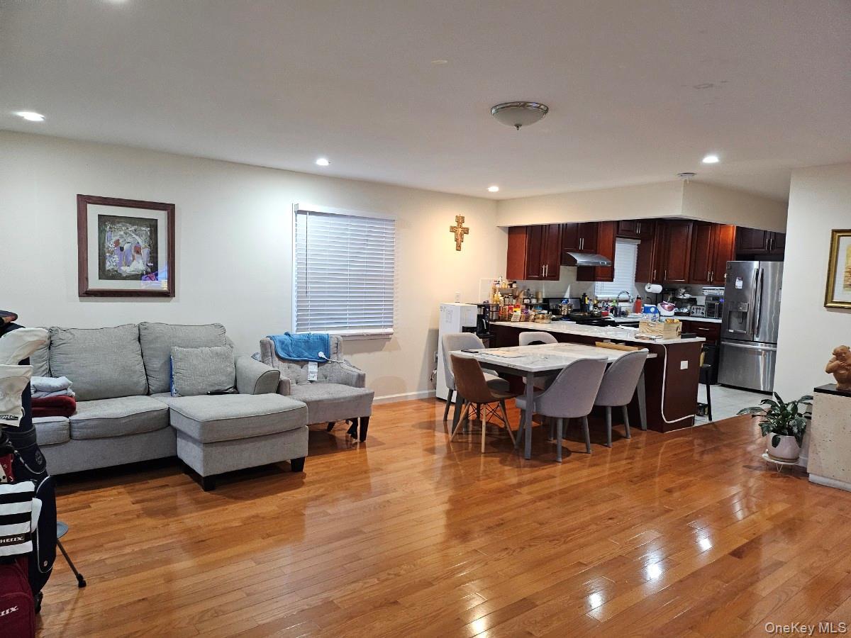 Single Family 249th  Queens, NY 11363, MLS-968033-8