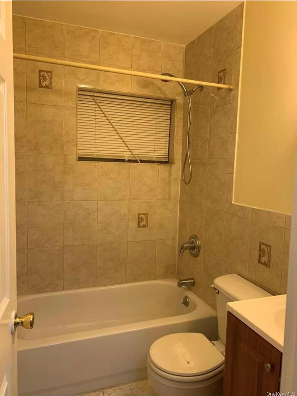 Single Family Dudley  Bronx, NY 10461, MLS-968039-12