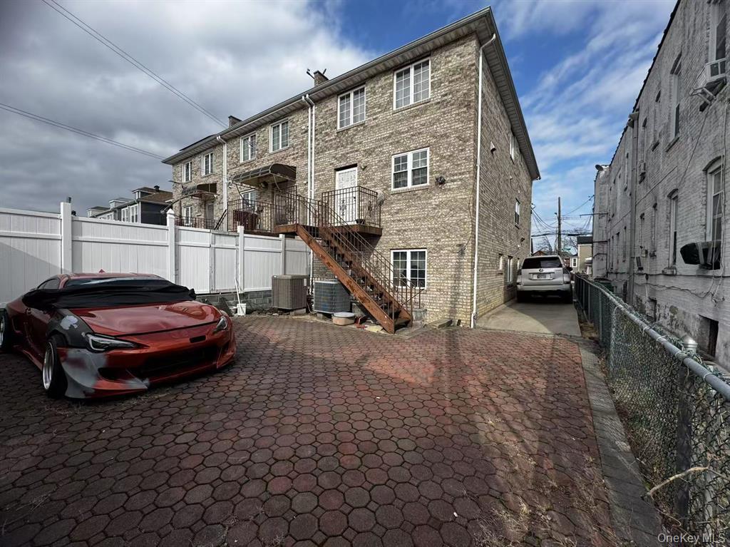 Single Family Dudley  Bronx, NY 10461, MLS-968039-7