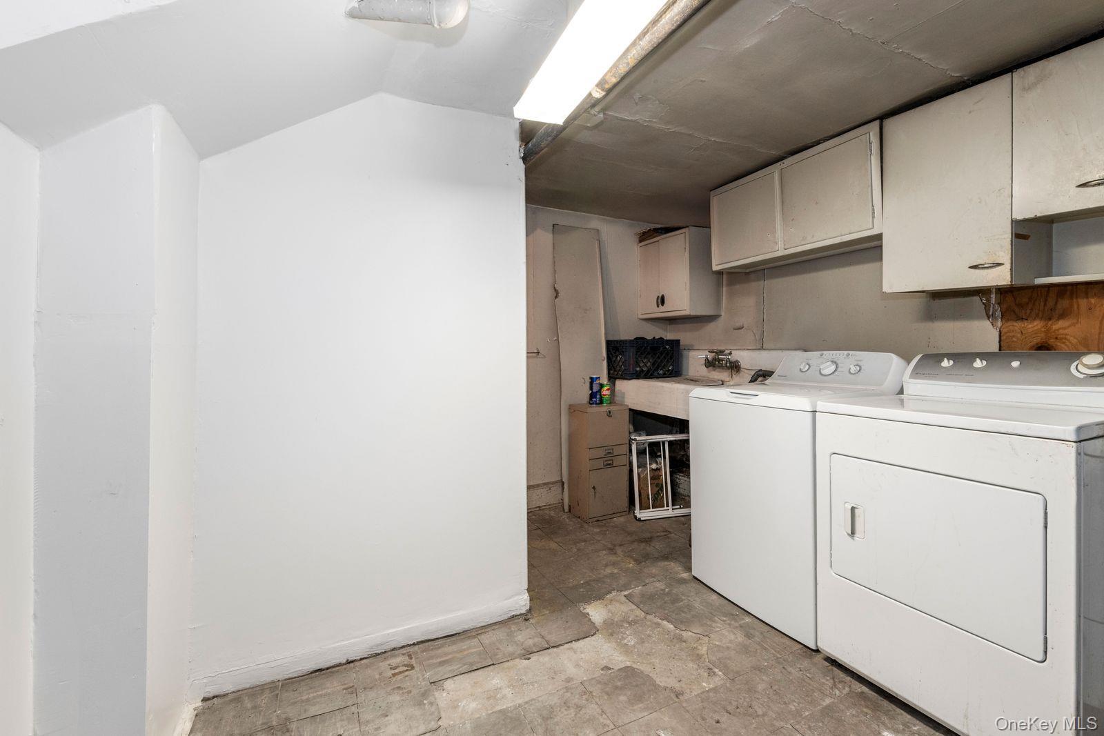 Single Family 35th  Brooklyn, NY 11210, MLS-968051-18