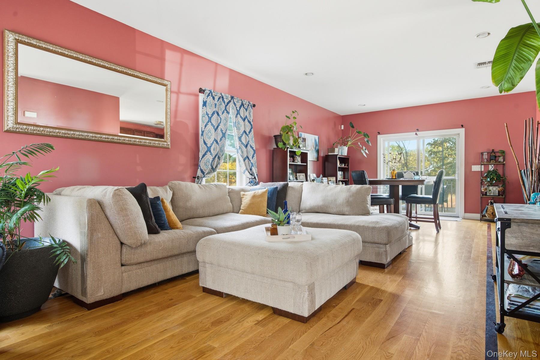 Single Family Hewitt  Rockland County, NY 10923, MLS-968057-13