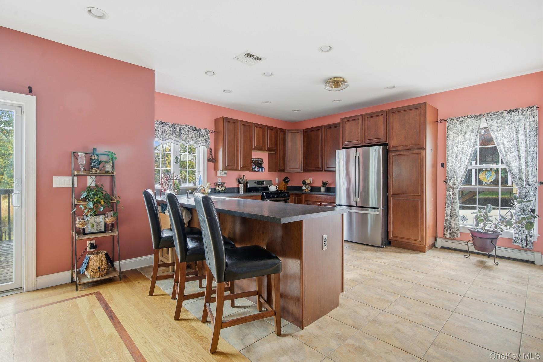 Single Family Hewitt  Rockland County, NY 10923, MLS-968057-15