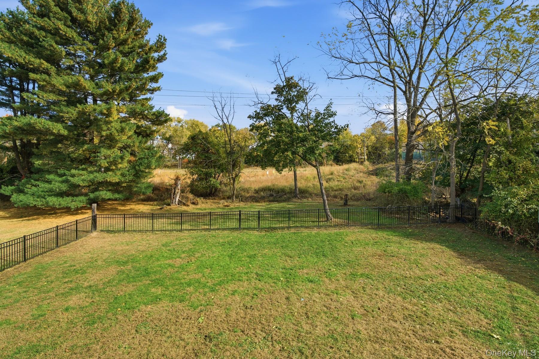 Single Family Hewitt  Rockland County, NY 10923, MLS-968057-23