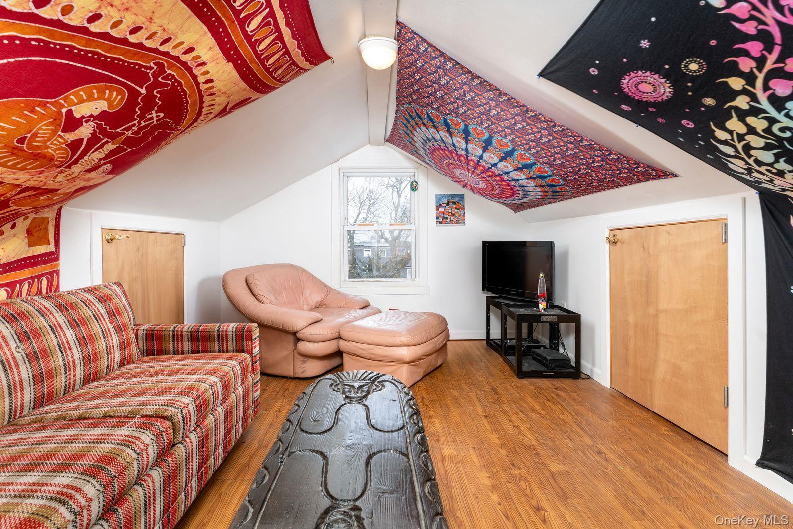 Single Family 10th  Suffolk County, NY 11704, MLS-968069-10