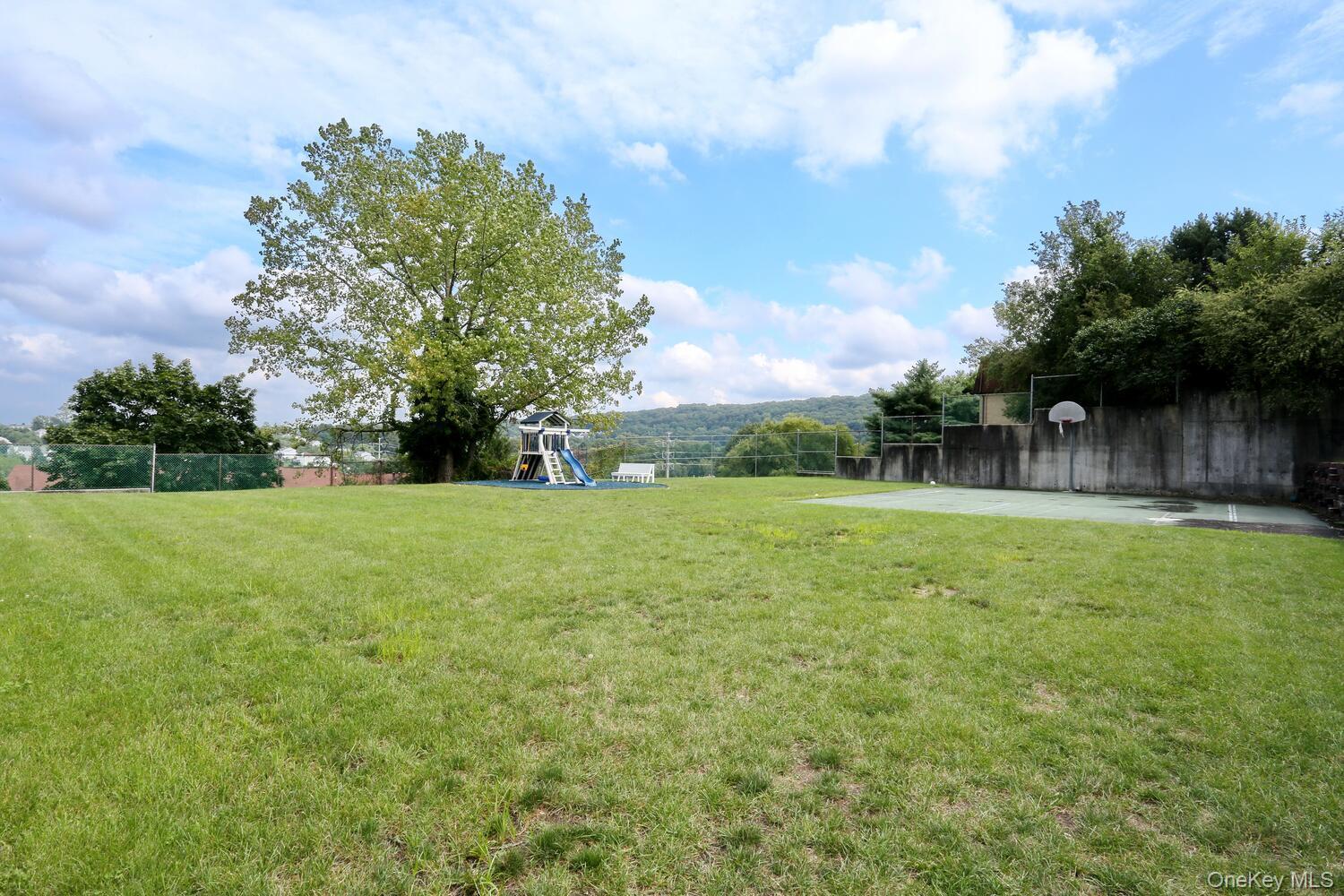 Condo Buckingham  Rockland County, NY 10970, MLS-968076-16