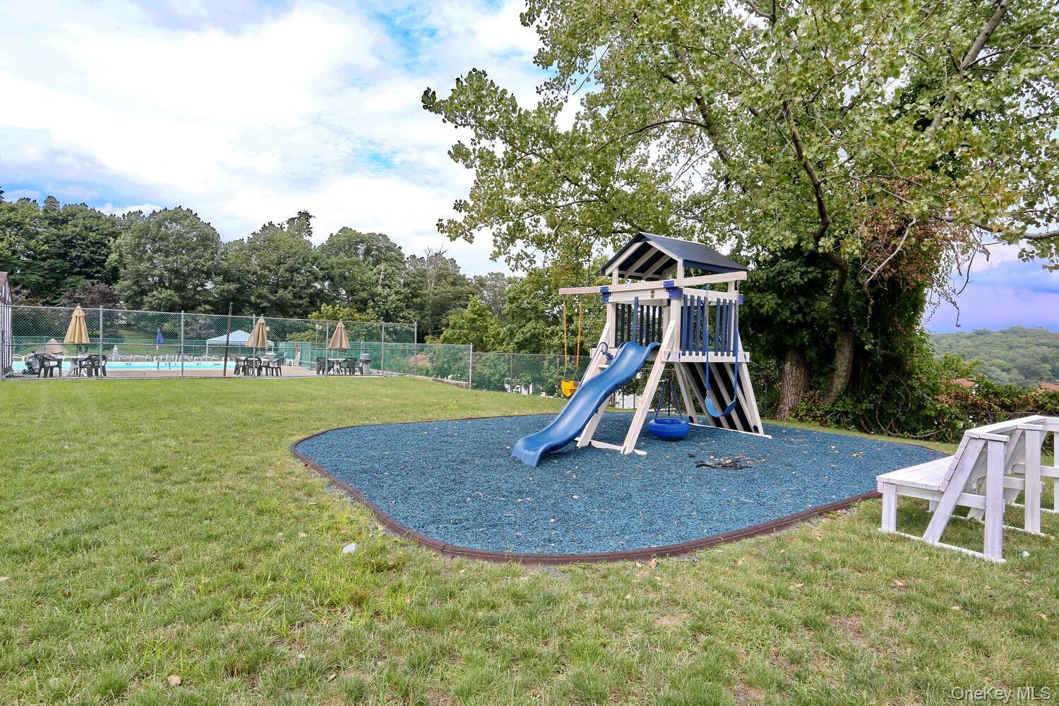 Condo Buckingham  Rockland County, NY 10970, MLS-968076-17