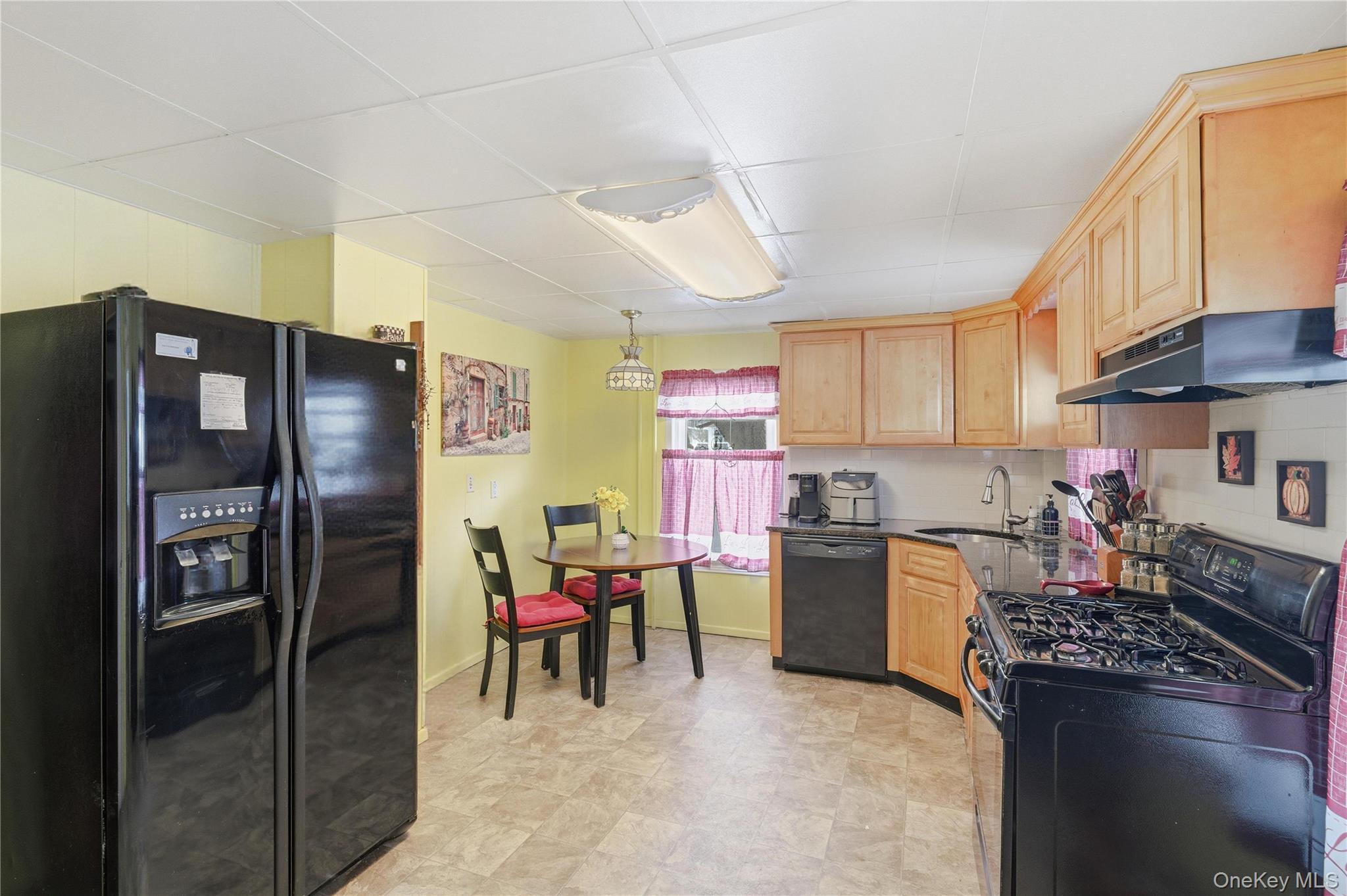 Single Family Washington  Nassau County, NY 11783, MLS-968082-10
