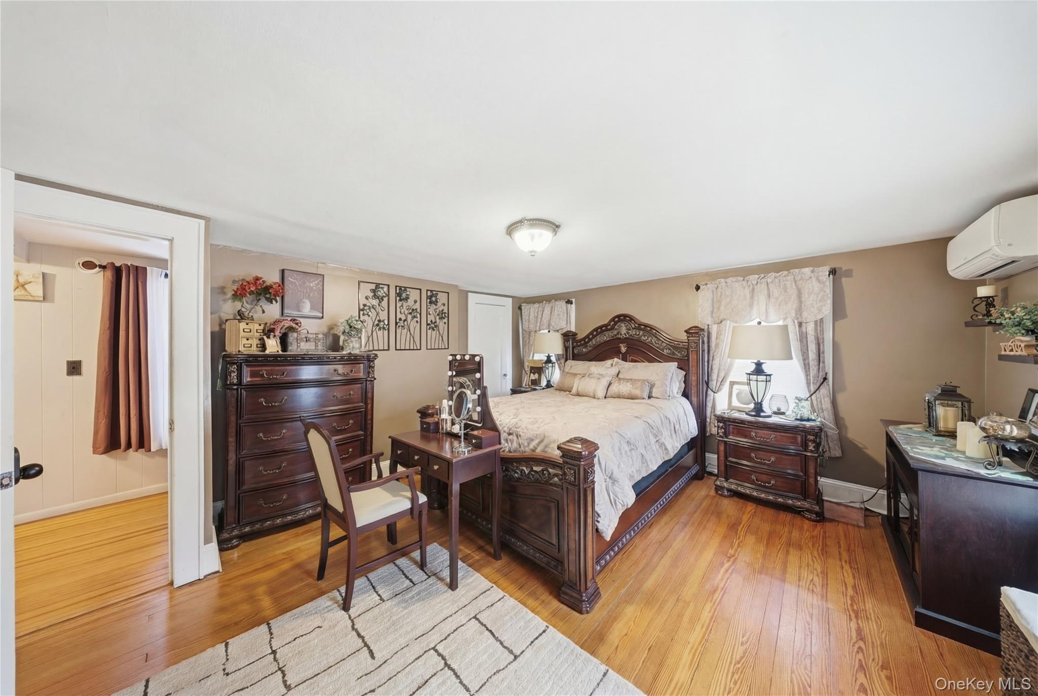 Single Family Washington  Nassau County, NY 11783, MLS-968082-19