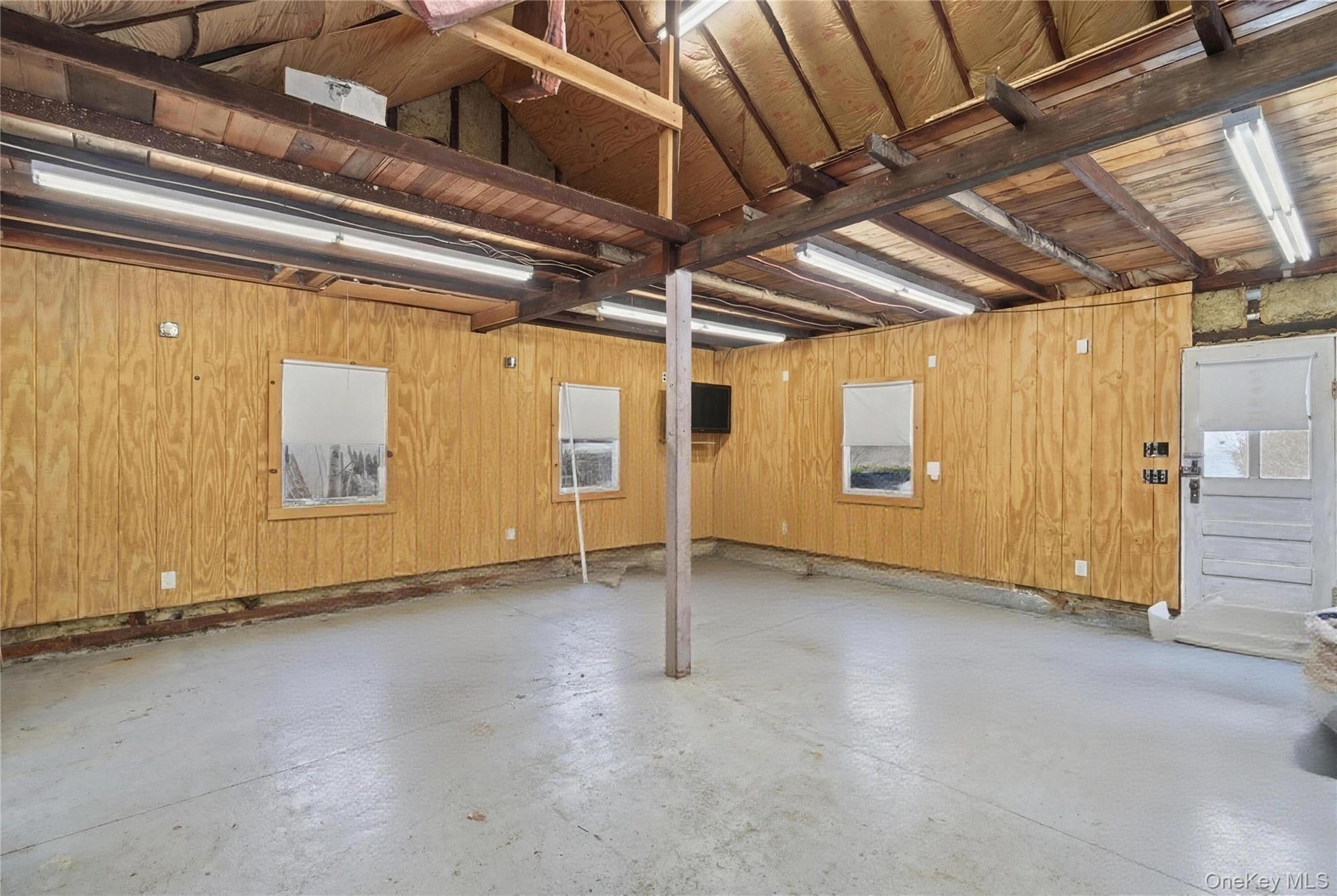 Single Family Washington  Nassau County, NY 11783, MLS-968082-20